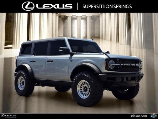 Iconic Silver 2023 Ford Bronco Wildtrak