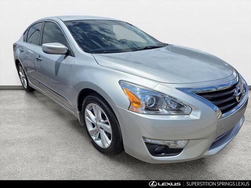 Brilliant Silver 2015 Nissan Altima 2.5 SV