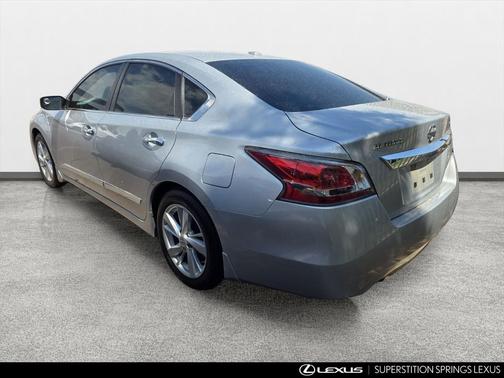 Brilliant Silver 2015 Nissan Altima 2.5 SV