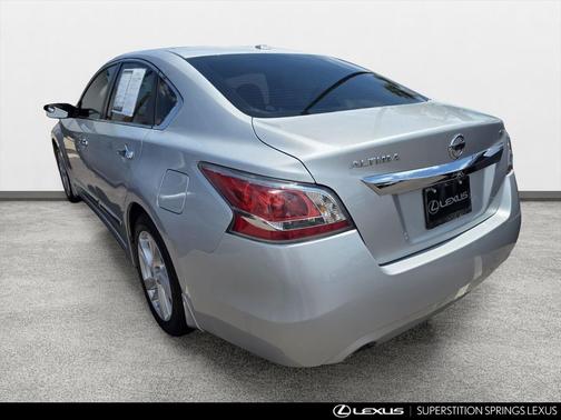 Brilliant Silver 2015 Nissan Altima 2.5 SV
