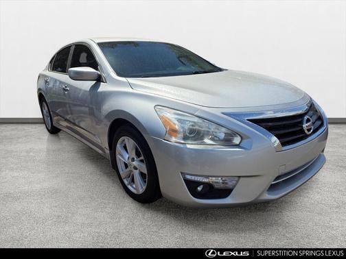Brilliant Silver 2015 Nissan Altima 2.5 SV