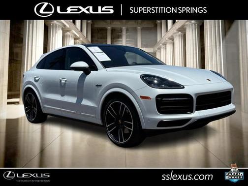2023 Porsche Cayenne Platinum Edition