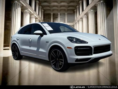 2023 Porsche Cayenne Platinum Edition