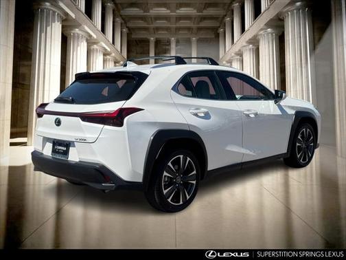 2025 Lexus UX 300h Base
