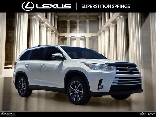 Blizzard Pearl 2019 Toyota Highlander XLE