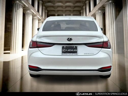 2025 Lexus ES 300h Base