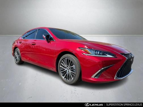 2025 Lexus ES 300h Base