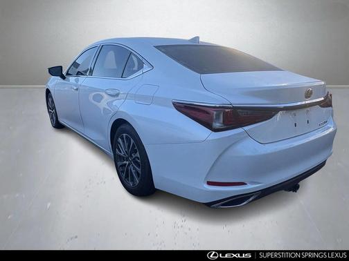 2022 Lexus ES 350 Base