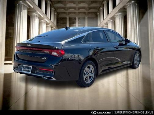 2021 Kia K5 LXS