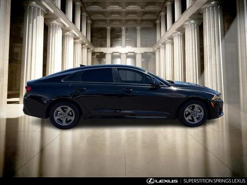 2021 Kia K5 LXS
