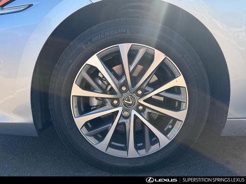 2023 Lexus ES 350 Base