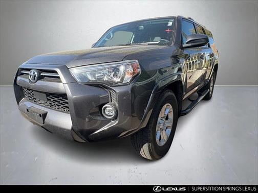 2022 Toyota 4Runner SR5