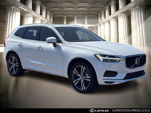 2019 Volvo XC60 T5 Momentum