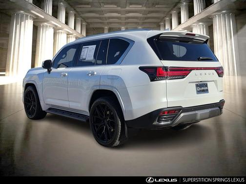 2024 Lexus LX 600 Premium