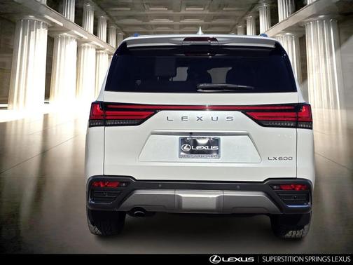 2024 Lexus LX 600 Premium