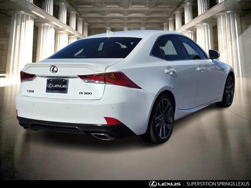 2018 Lexus IS 300 Base