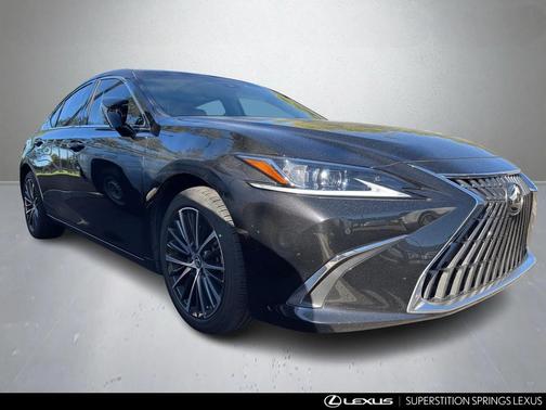 2024 Lexus ES 300h Base
