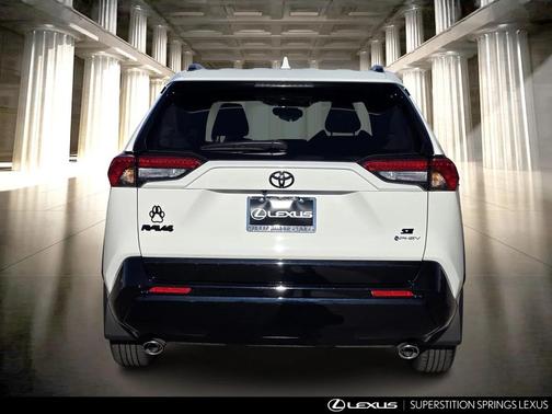 2025 Toyota RAV4 Hybrid SE