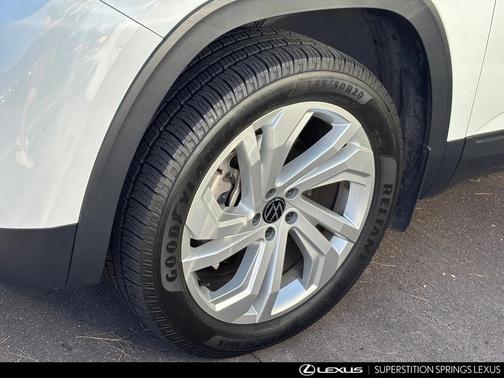 2021 Volkswagen Atlas 3.6L SE w/Technology