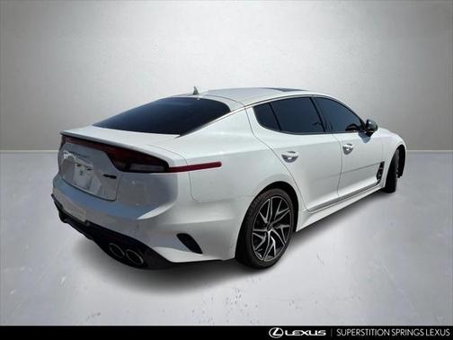 2022 Kia Stinger GT-Line