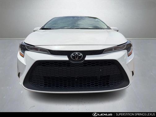 Super White 2020 Toyota Corolla LE