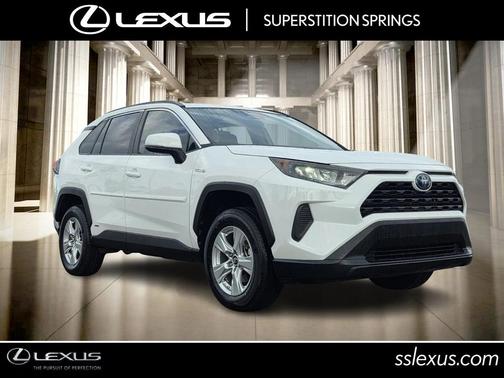 2020 Toyota RAV4 Hybrid LE