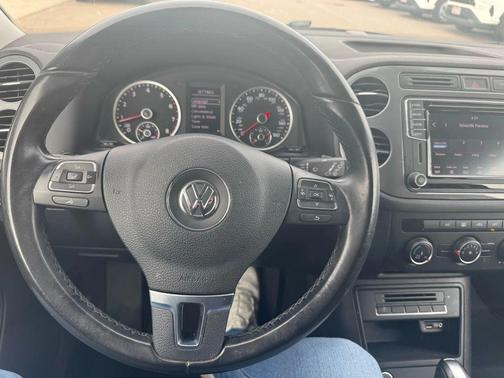 2018 Volkswagen Tiguan Limited 2.0T 4MOTION