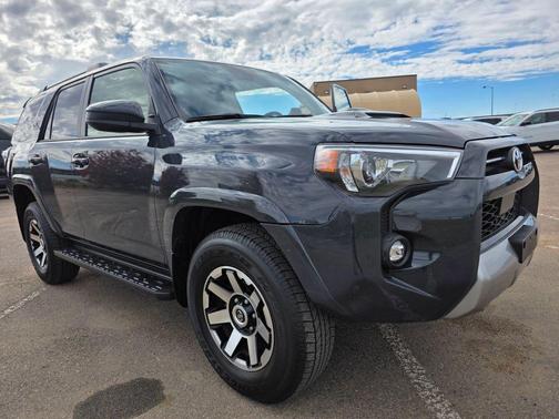 2024 Toyota 4Runner TRD Off Road