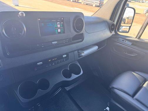 2022 Mercedes-Benz Sprinter 2500 High Roof