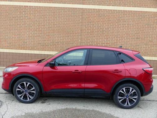 2021 Ford Escape SE