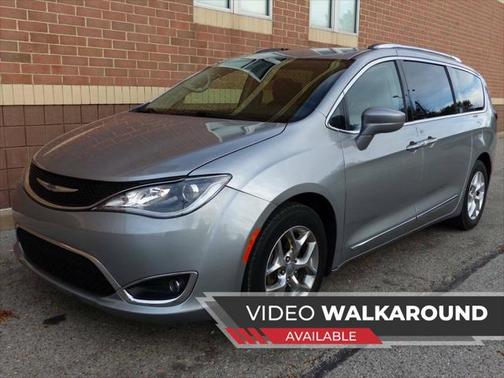 2018 Chrysler Pacifica Touring-L Plus