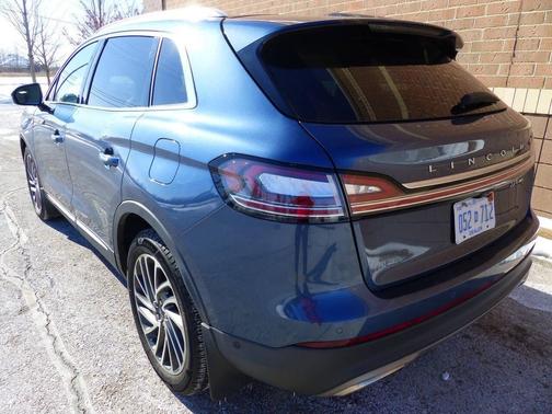 2019 Lincoln Nautilus Reserve