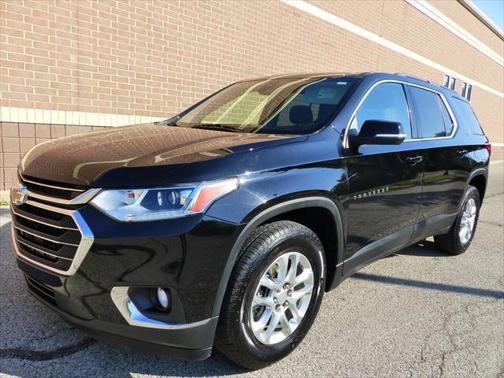 2021 Chevrolet Traverse LT Cloth