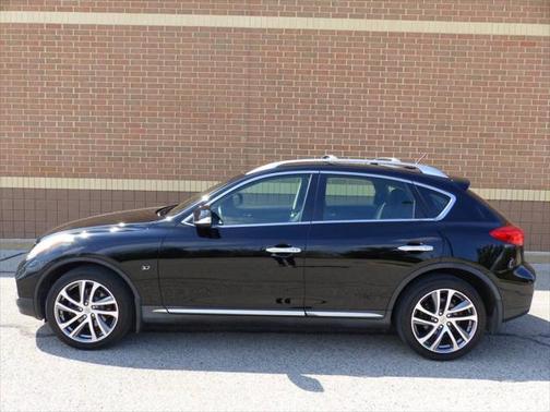 2017 INFINITI QX50 Base