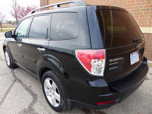 2010 Subaru Forester 2.5 X Premium