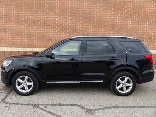 2019 Ford Explorer XLT 4dr SUV