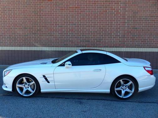 2013 Mercedes-Benz SL-Class SL 550 2dr Convertible
