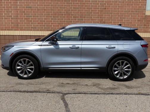 2022 Lincoln Corsair Standard AWD 4dr SUV