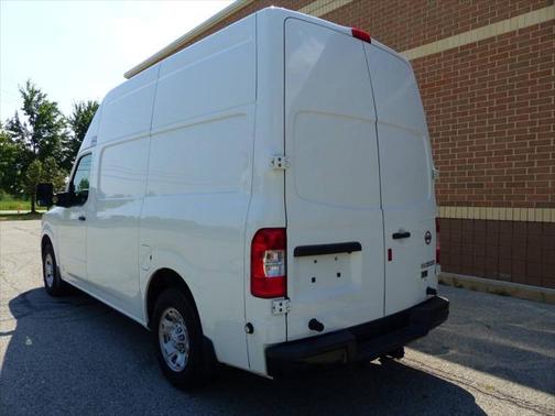 2021 Nissan NV Cargo NV2500 HD SV V8
