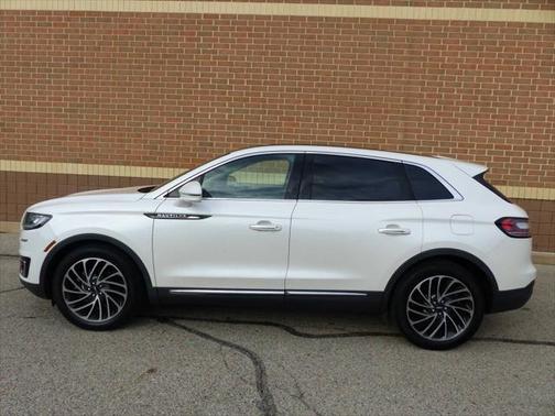 2019 Lincoln Nautilus Reserve