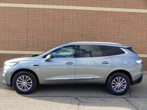 2024 Buick Enclave Essence 4dr Crossover