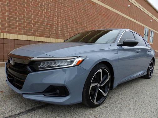 Blue 2022 Honda Accord Sport SE 1.5T