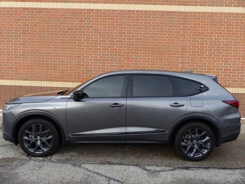 2023 Acura MDX SH AWD w/A SPEC 4dr SUV Package