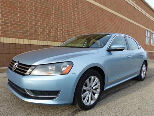 2012 Volkswagen Passat 2.5 SEL