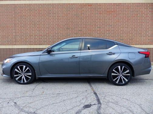 2020 Nissan Altima 2.5 SR AWD 4dr Sedan