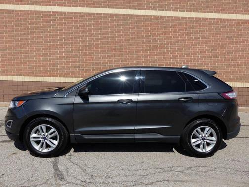 Gray 2018 Ford Edge SEL