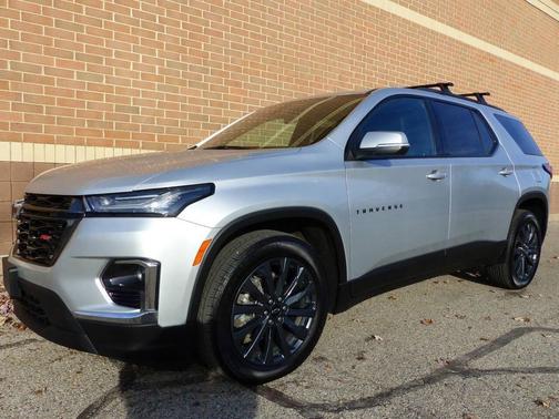 2022 Chevrolet Traverse RS