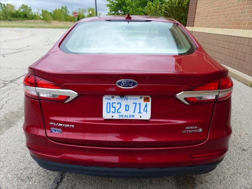 2019 Ford Fusion Hybrid SEL