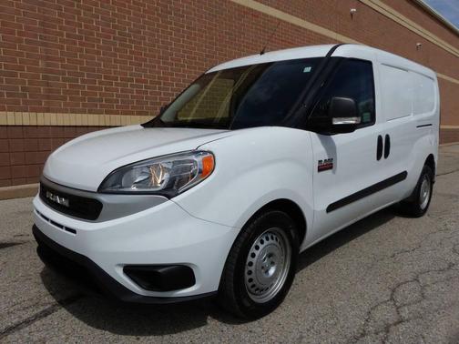 White 2022 RAM ProMaster City Tradesman