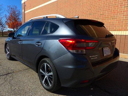 2021 Subaru Impreza 2.0i Premium